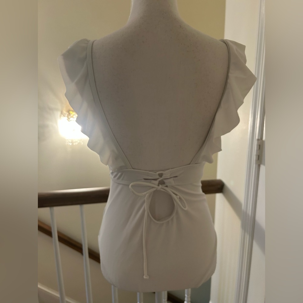 DONATED: Deep V Ruffle One-Piece Swimsuit NWOT! - Picture 7 of 9